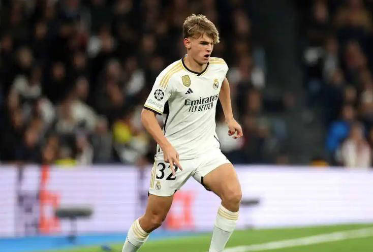 900万欧点亮意甲新星，皇马逼出阵容危机：贝林厄姆或将被边缘化